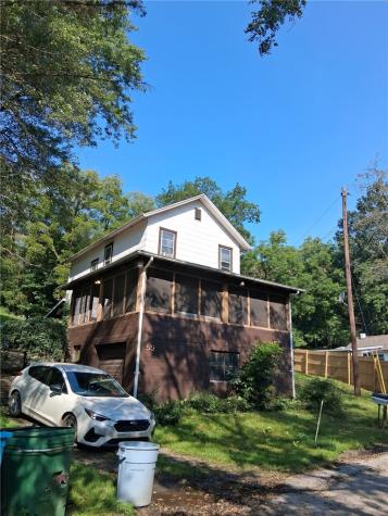 59 Seik Road Chartiers PA 15301