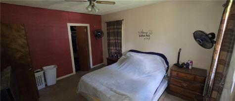 59 Seik Road Chartiers PA 15301