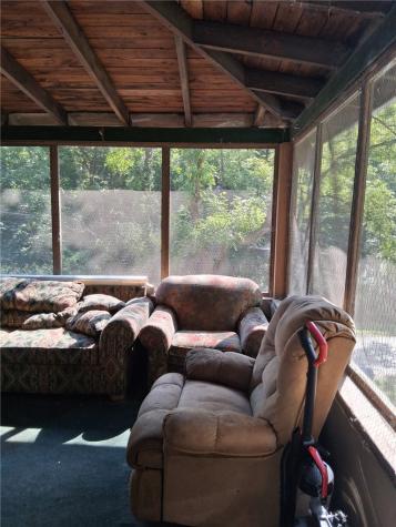 59 Seik Road Chartiers PA 15301