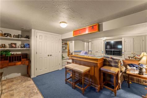 335 Welsh Road Chartiers PA 15301