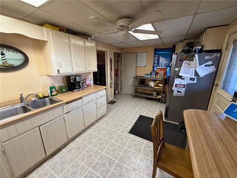 105 4th Avenue City Of But Nw PA 16001