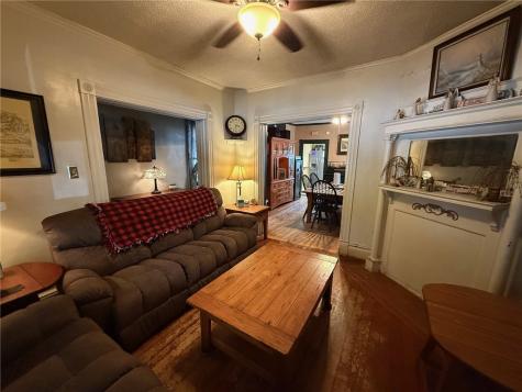 105 4th Avenue City Of But Nw PA 16001