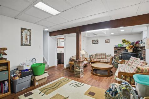 6125 Chatham Drive Hopewell Township PA 15001