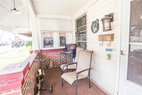 526 4th Avenue Ford City Boro PA 16226