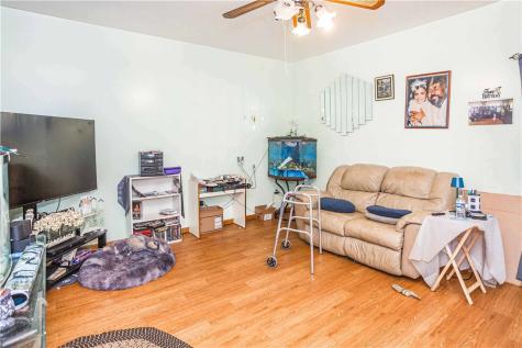 526 4th Avenue Ford City Boro PA 16226