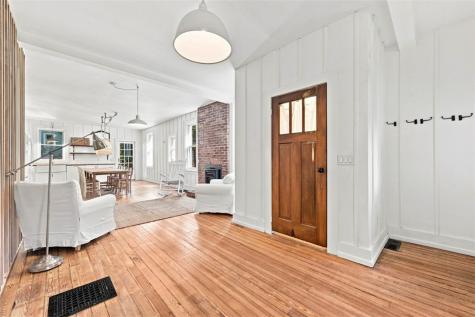 122 Lincoln Avenue Edgewood PA 15218