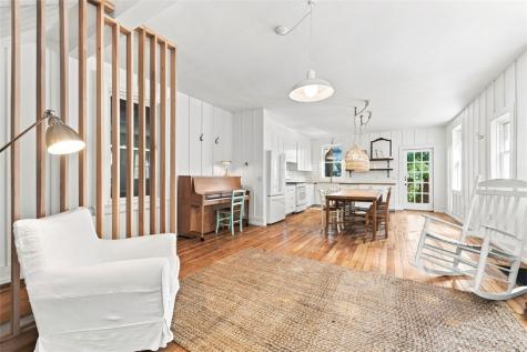 122 Lincoln Avenue Edgewood PA 15218