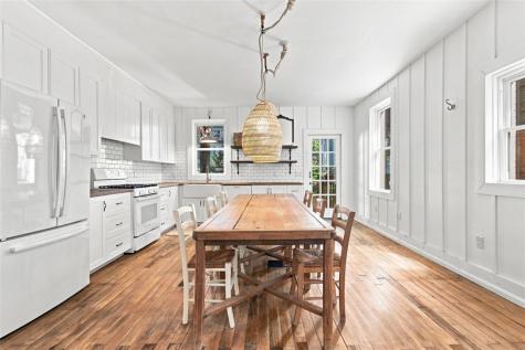 122 Lincoln Avenue Edgewood PA 15218