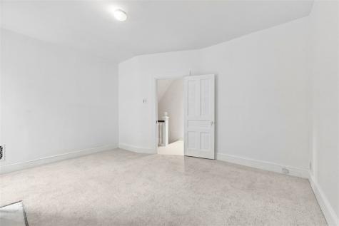 122 Lincoln Avenue Edgewood PA 15218