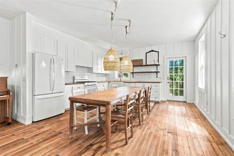 122 Lincoln Avenue Edgewood PA 15218