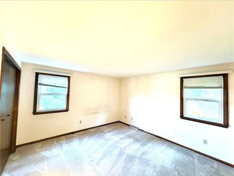 171 Oakdale Drive Zelienople Boro PA 16063