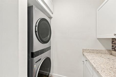 4080 Cambronne Street Brighton Heights PA 15212