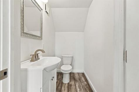 4080 Cambronne Street Brighton Heights PA 15212