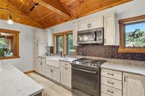 128 Courson Lane Allegheny Township PA 16373