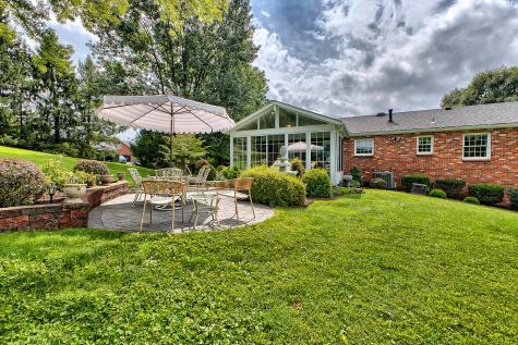 313 Patterson Lane Belle Vernon PA 15012