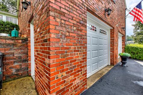 313 Patterson Lane Belle Vernon PA 15012