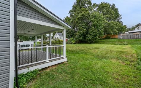 749 Pershing Street Ellwood City PA 16117