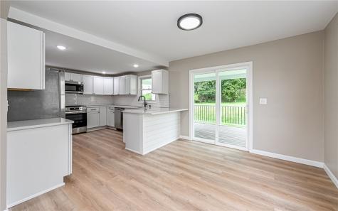 749 Pershing Street Ellwood City PA 16117