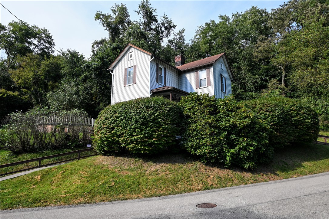 225 Fremont Street Clairton PA 15025