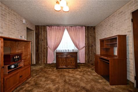 225 Fremont Street Clairton PA 15025