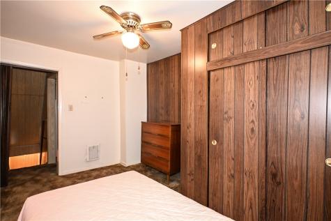 225 Fremont Street Clairton PA 15025