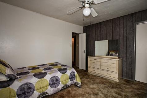 225 Fremont Street Clairton PA 15025
