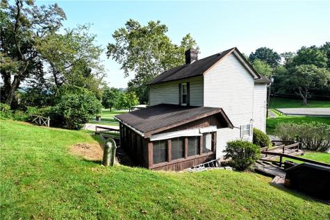 225 Fremont Street Clairton PA 15025
