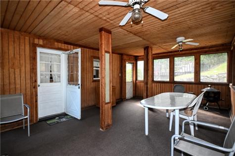 225 Fremont Street Clairton PA 15025
