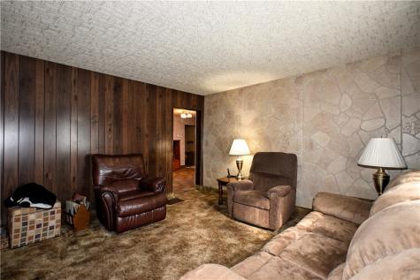 225 Fremont Street Clairton PA 15025