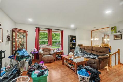 1364 Maple Avenue Lake City PA 16423