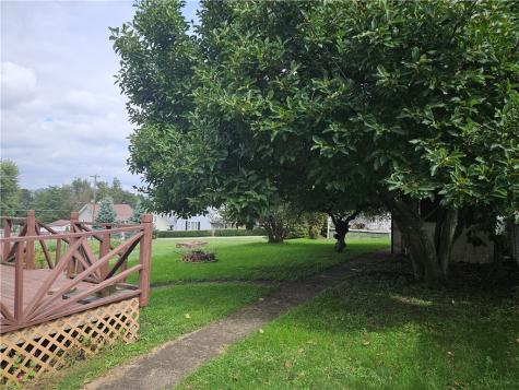 114 & 114-1/2 Wylie Avenue North Strabane PA 15363