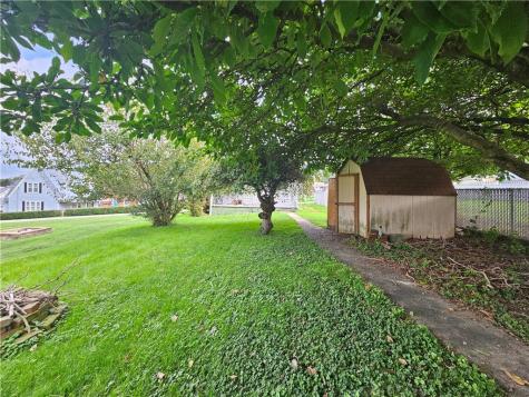 114 & 114-1/2 Wylie Avenue North Strabane PA 15363
