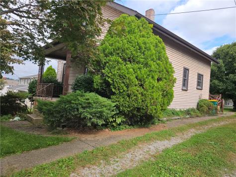 114 & 114-1/2 Wylie Avenue North Strabane PA 15363