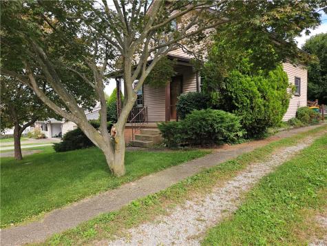 114 & 114-1/2 Wylie Avenue North Strabane PA 15363