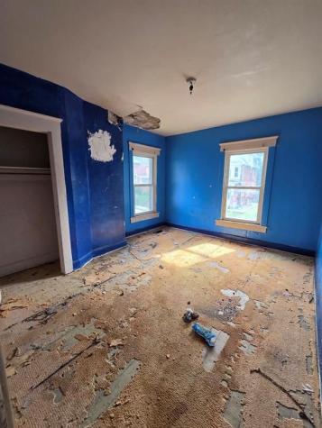 103 Moreland Street Aliquippa PA 15001