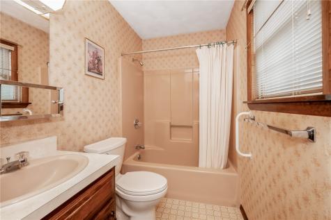 121 Pearl Drive Plumcreek Township PA 15774