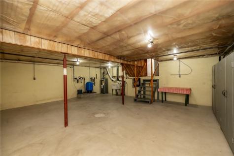 121 Pearl Drive Plumcreek Township PA 15774