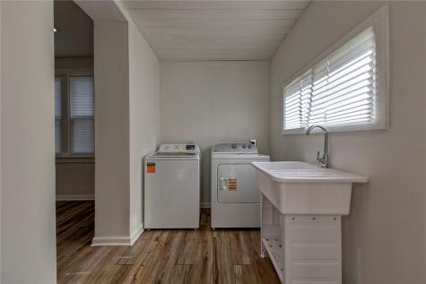 229 Crossland Avenue South Union Township PA 15401