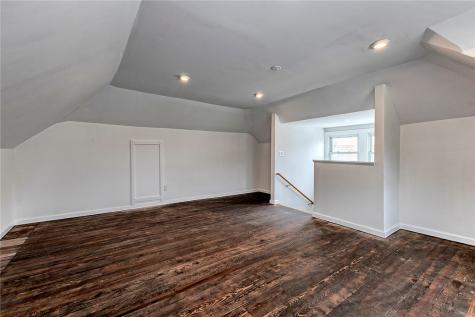229 Crossland Avenue South Union Township PA 15401
