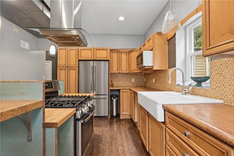 455 Rural Valley Road Claysville PA 15323