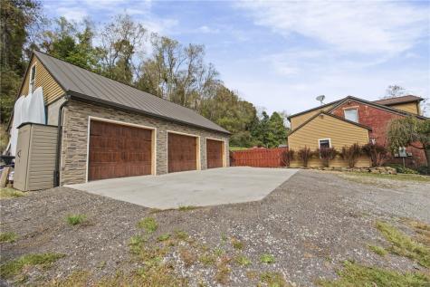 455 Rural Valley Road Claysville PA 15323
