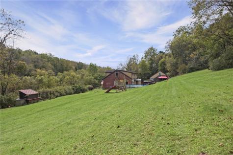455 Rural Valley Road Claysville PA 15323