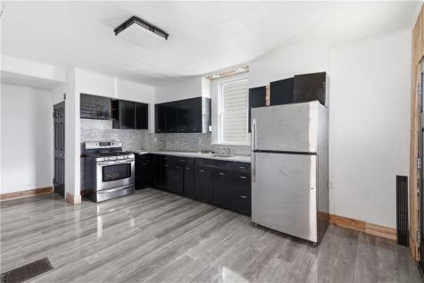217 Linden Avenue Sharpsburg PA 15215