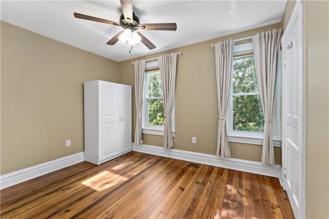 515 Finley Avenue Scott Township PA 15106