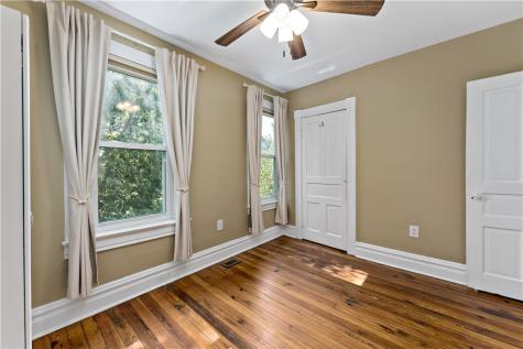 515 Finley Avenue Scott Township PA 15106