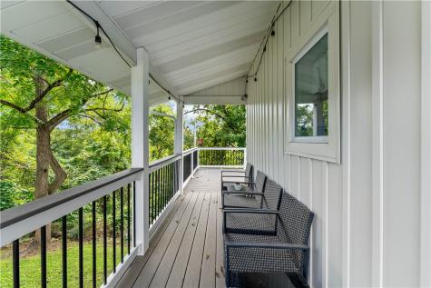 515 Finley Avenue Scott Township PA 15106