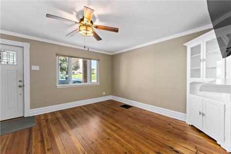 515 Finley Avenue Scott Township PA 15106