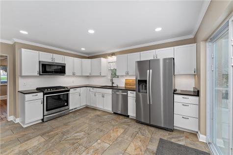 515 Finley Avenue Scott Township PA 15106