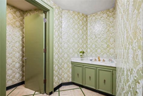 113 Maple Avenue Oil City PA 16301