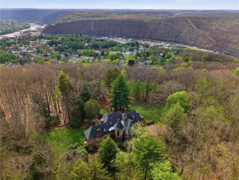 113 Maple Avenue Oil City PA 16301